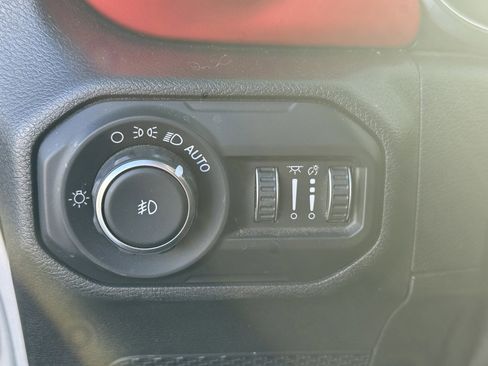 Used 2019 Jeep Wrangler Unlimited Rubicon image 18