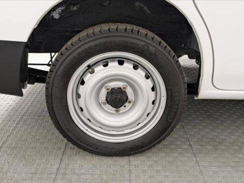 Used 2019 Nissan NV200 S image 30