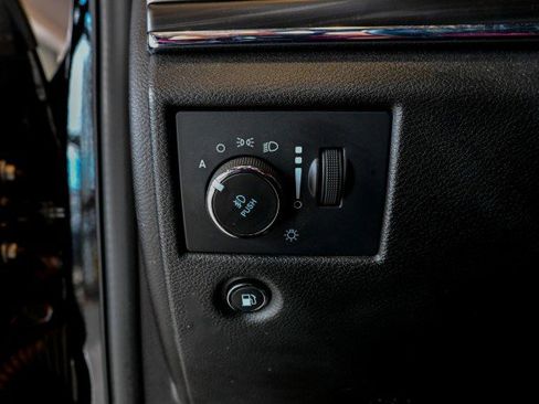 Used 2021 Jeep Grand Cherokee Limited w/ Premium Lighting Group image 36