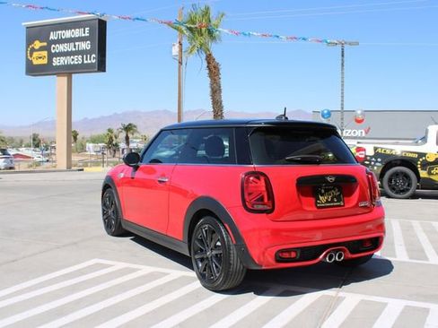 Used 2019 MINI Cooper S w/ Premium Package FWD image 4