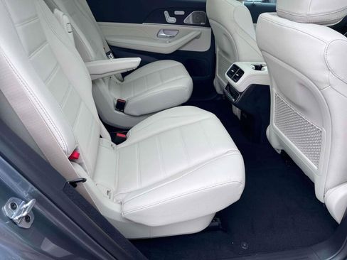 New 2026 Mercedes-Benz GLS 450 4MATIC image 23