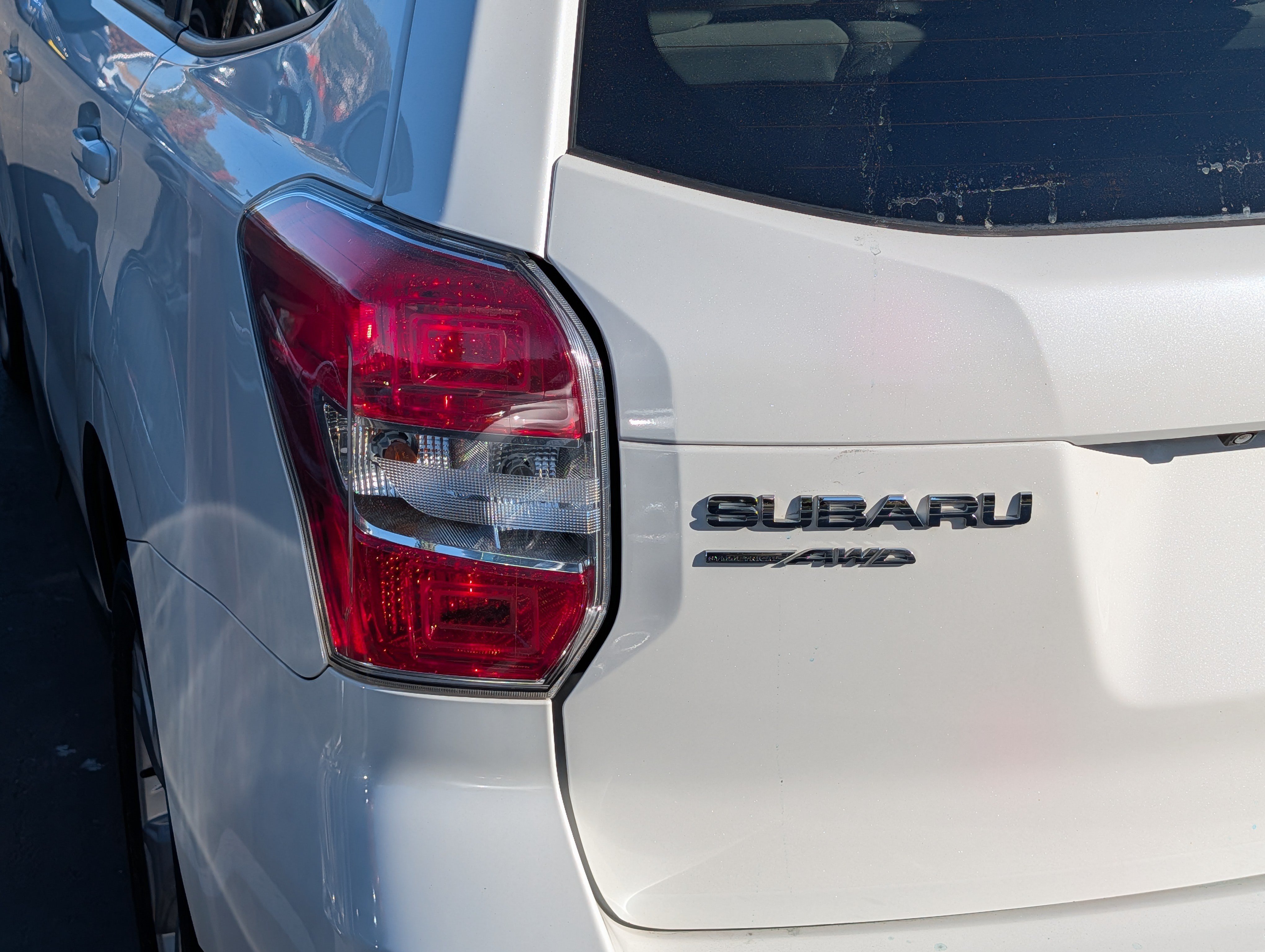 Used 2016 Subaru Forester 2.5i Premium AWD/4WD image 17