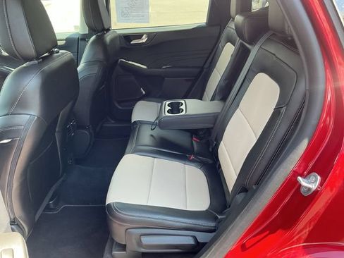 Used 2021 Ford Escape Titanium w/ Titanium Elite Package AWD/4WD image 22
