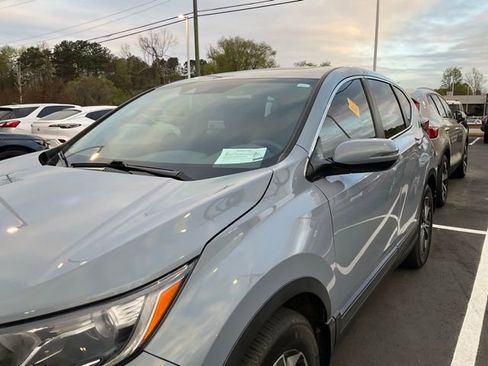 Used 2021 Honda CR-V EX image 11