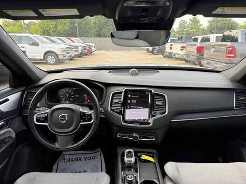 Used 2022 Volvo XC90 T8 Inscription w/ Advanced Package AWD/4WD image 19