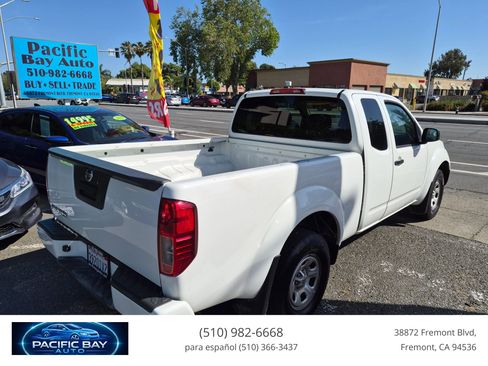 Used 2019 Nissan Frontier S RWD image 7