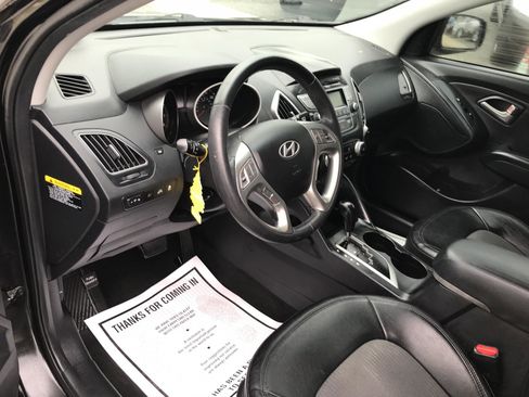 Used 2012 Hyundai Tucson GLS FWD image 10