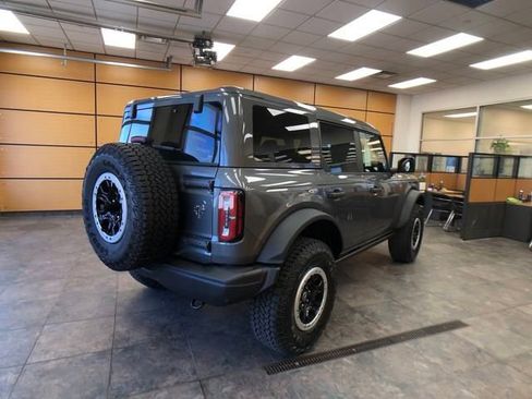 New 2025 Ford Bronco Badlands w/ Sasquatch Package image 7