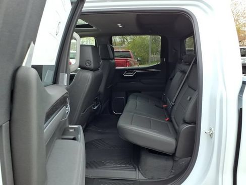 New 2026 Chevrolet Silverado 1500 LTZ w/ LTZ Premium Package AWD/4WD image 10
