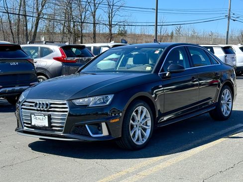 Used 2019 Audi A4 2.0T Premium w/ Convenience Package image 3