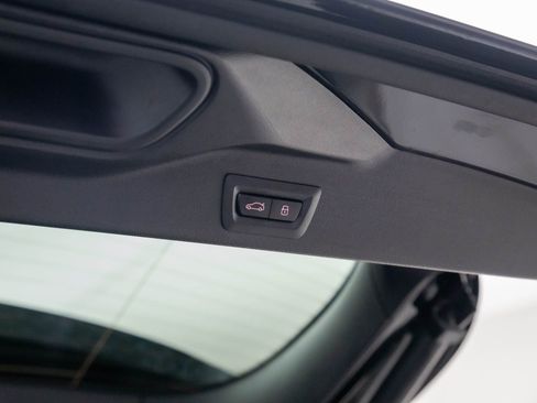 Certified 2025 BMW X5 M60i image 33