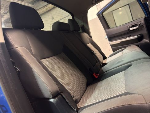 Used 2017 Toyota Tundra SR5 w/ SR5 Upgrade Package image 25