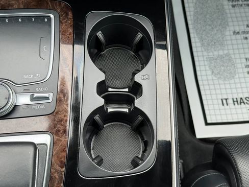 Used 2018 Audi Q7 3.0T Prestige w/ Prestige Package image 44