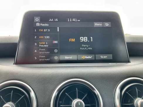 Used 2021 Kia Stinger GT1 AWD/4WD image 24