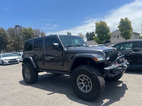 Used 2021 Jeep Wrangler Unlimited Rubicon AWD/4WD image 2