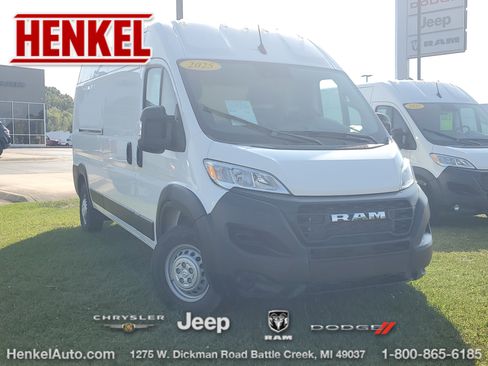 Used 2025 RAM ProMaster 2500 image 1