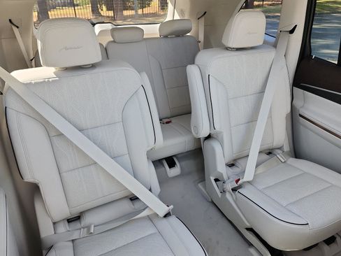 New 2026 Buick Enclave Avenir w/ Super Cruise Package image 12