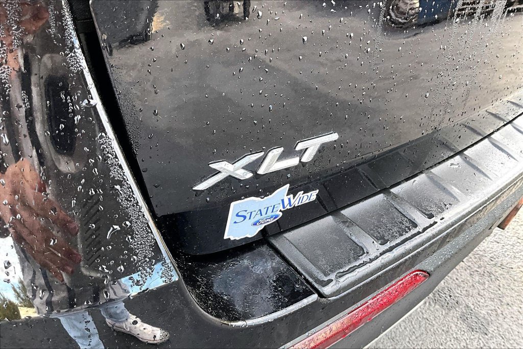 Used 2023 Ford Explorer XLT w/ Equipment Group 202A AWD/4WD image 34