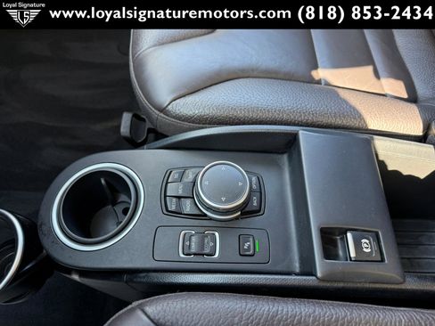 Used 2015 BMW i3 w/ Range Extender image 30