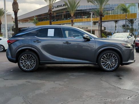 Certified 2025 Lexus RX 450h AWD w/ Luxury Package image 4