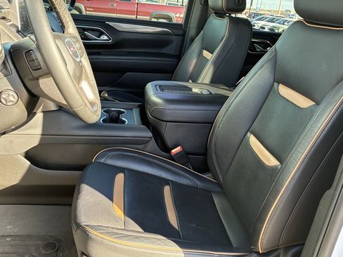 Used 2024 GMC Yukon XL AT4 w/ AT4 Premium Plus Package image 11