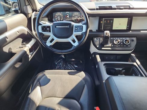 Used 2022 Land Rover Defender 110 X-Dynamic HSE image 4