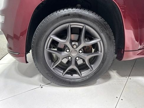 Used 2019 Jeep Grand Cherokee Limited X AWD/4WD image 9