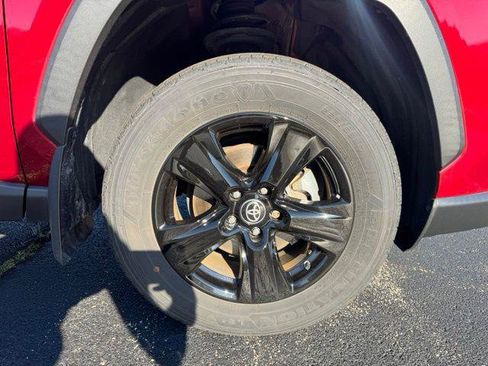 Certified 2024 Toyota RAV4 XLE AWD/4WD image 9