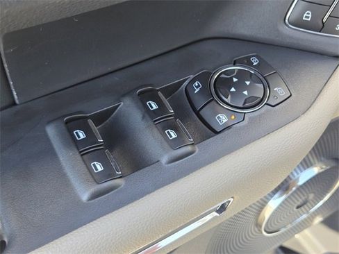 Used 2024 Ford Expedition Max XLT image 20