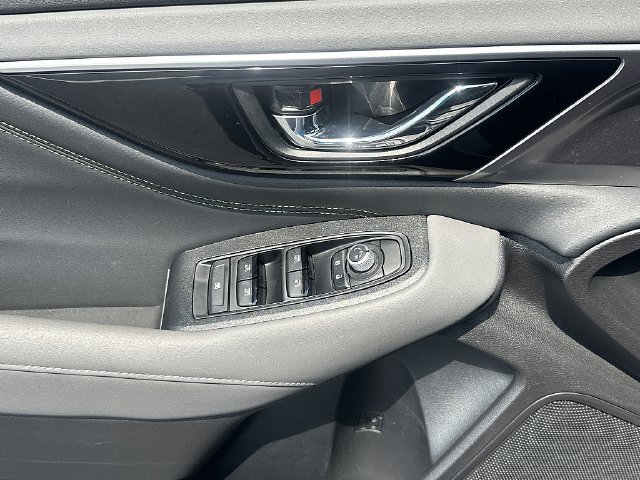 Used 2023 Subaru Outback Onyx Edition AWD/4WD image 23