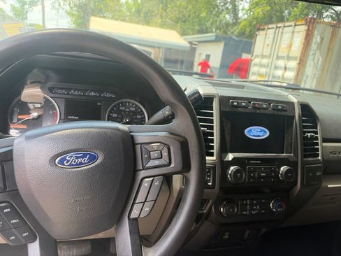 Used 2020 Ford F450 XL w/ STX Appearance Package AWD/4WD image 11