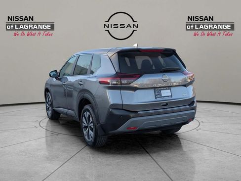 Certified 2023 Nissan Rogue SV image 7