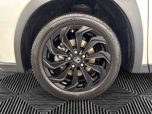 Used 2021 Lexus UX 250h AWD/4WD image 30