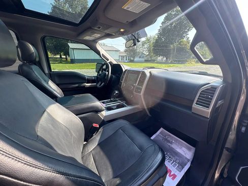 Used 2015 Ford F150 Lariat AWD/4WD image 10