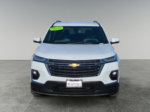 Used 2023 Chevrolet Traverse LT image 8