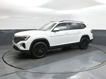 New 2026 Volkswagen Atlas SE