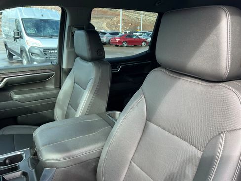 Certified 2023 Chevrolet Silverado 1500 LTZ w/ Technology Package image 17