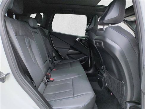 Used 2025 BMW X3 xDrive30i w/ M Sport Package AWD/4WD image 23