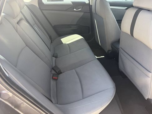 Used 2018 Honda Civic EX image 19