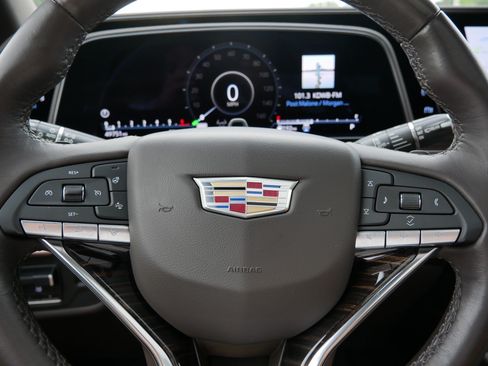 Certified 2022 Cadillac Escalade ESV Sport w/ Touring Package AWD/4WD image 25