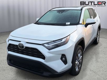 Used 2025 Toyota RAV4 XLE Premium w/ Weather Package