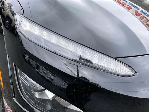 Used 2023 Hyundai Kona SE FWD image 29