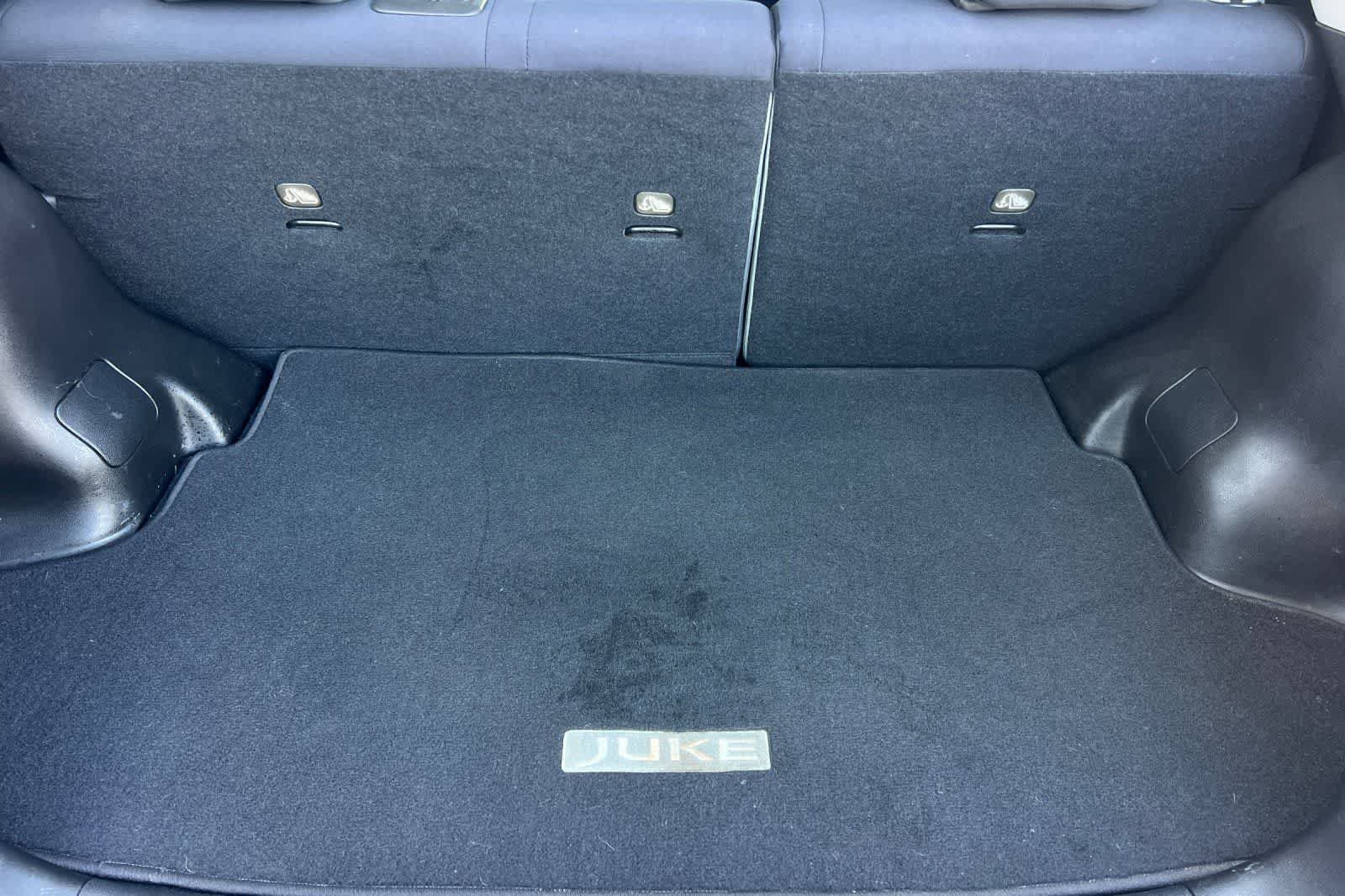 Used 2013 Nissan Juke S FWD image 22