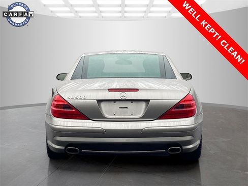 Used 2005 Mercedes-Benz SL 500 image 7