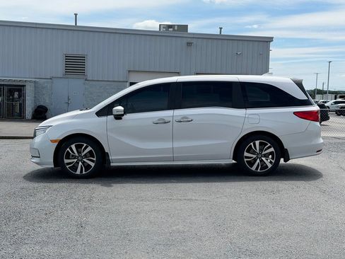 Used 2024 Honda Odyssey Touring image 8