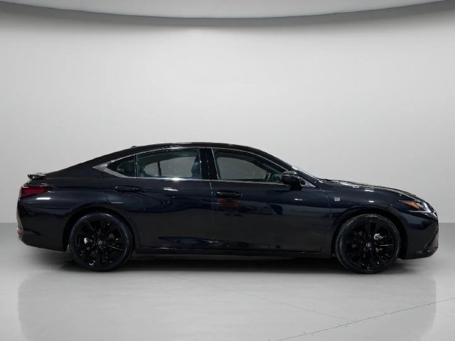 Certified 2025 Lexus ES 300h F Sport w/ Accessory Package (Z2) FWD image 2