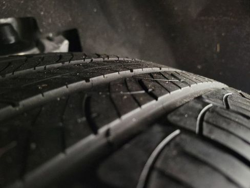 Used 2024 Ford Edge SEL image 11