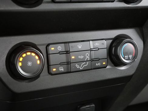 Used 2022 Ford F450 XL w/ Power Equipment Group image 20