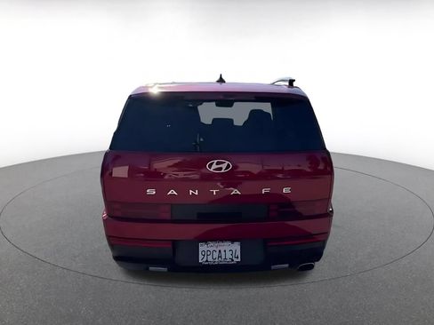 Used 2025 Hyundai Santa Fe SEL FWD image 11