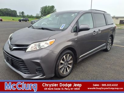 Used 2020 Toyota Sienna LE
